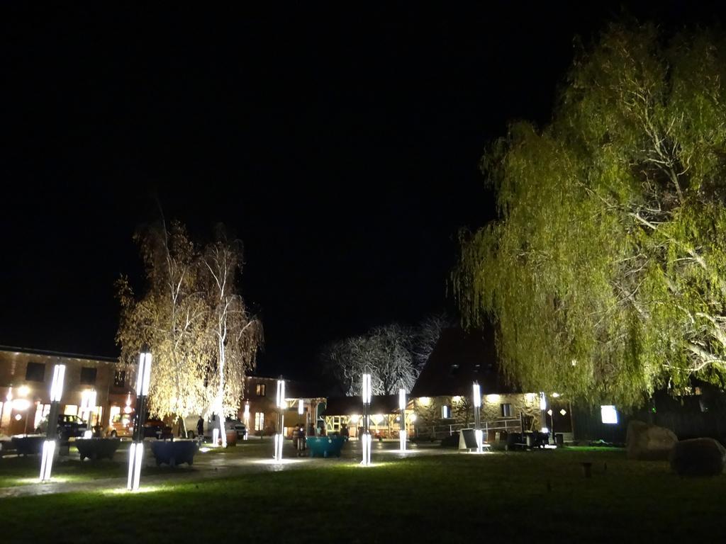 Hotel Und Restaurant Am Peenetal Liepen  Esterno foto