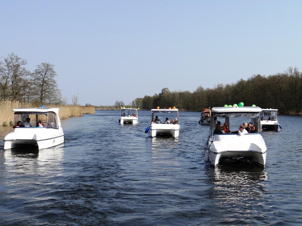 Hotel Und Restaurant Am Peenetal Liepen  Esterno foto