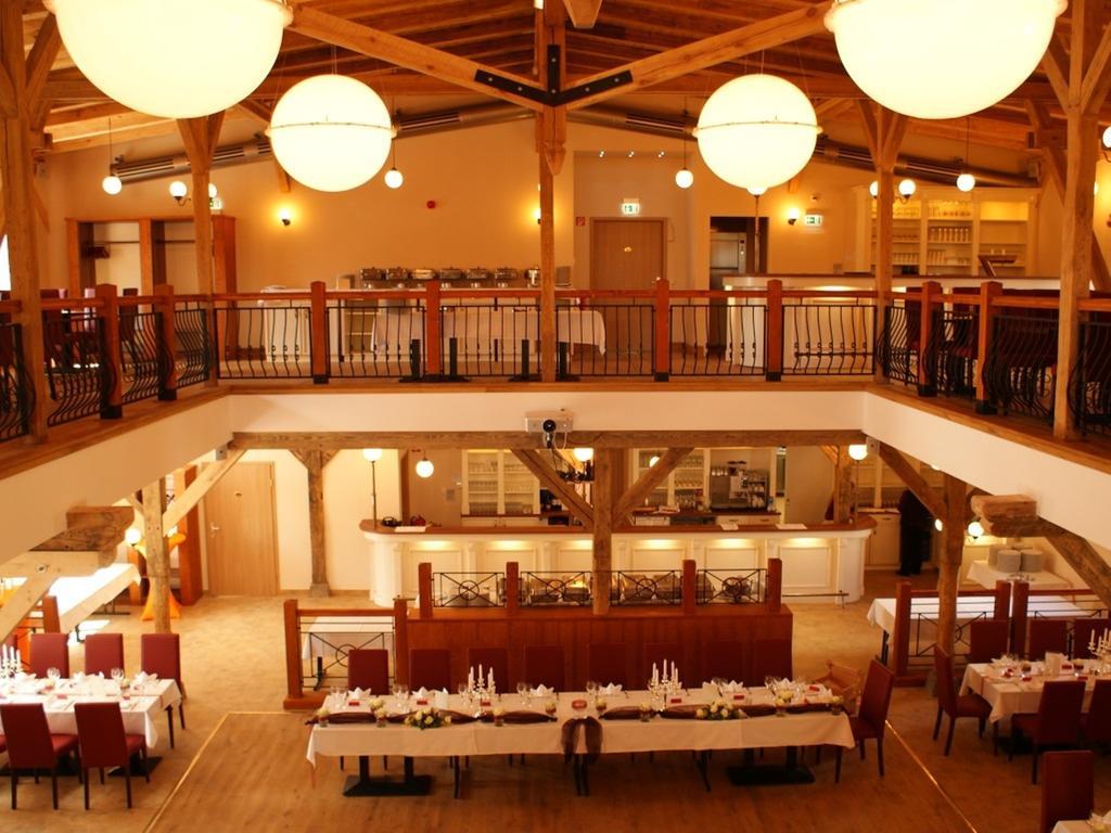 Hotel Und Restaurant Am Peenetal Liepen  Esterno foto